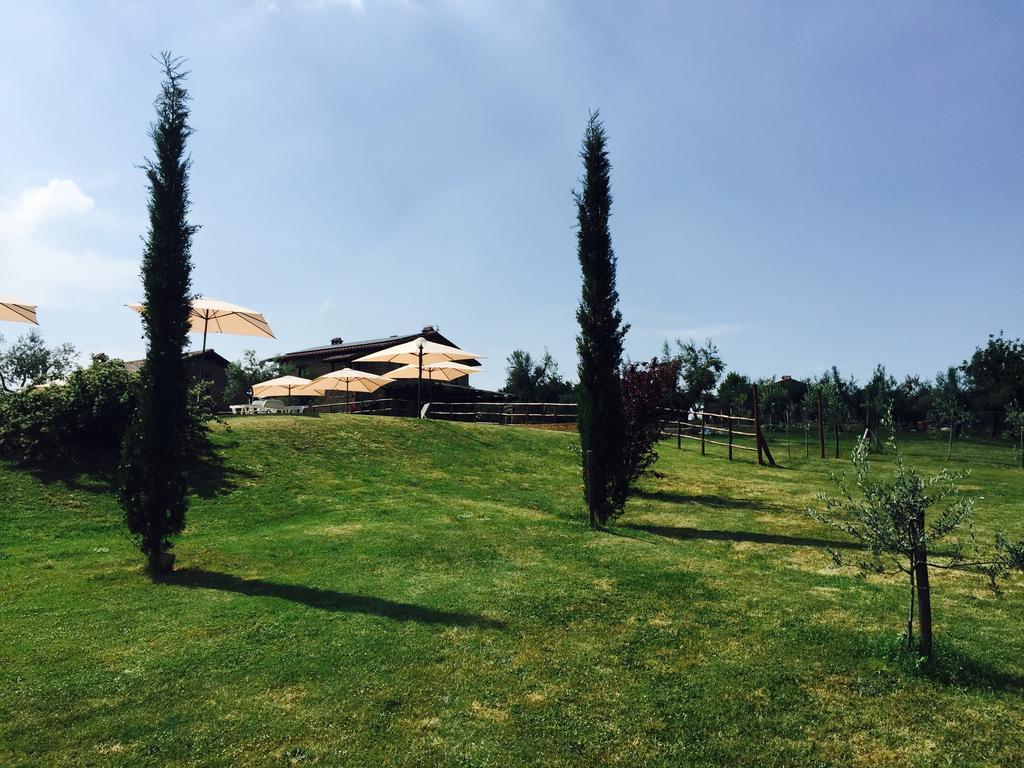 Agriturismo Nociquerceto Tarano Buitenkant foto