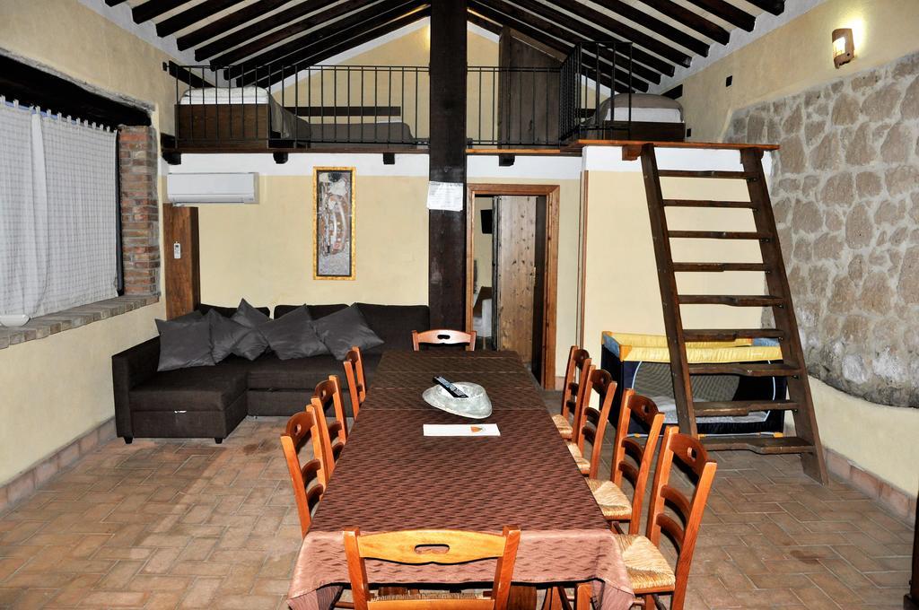 Agriturismo Nociquerceto Tarano Buitenkant foto
